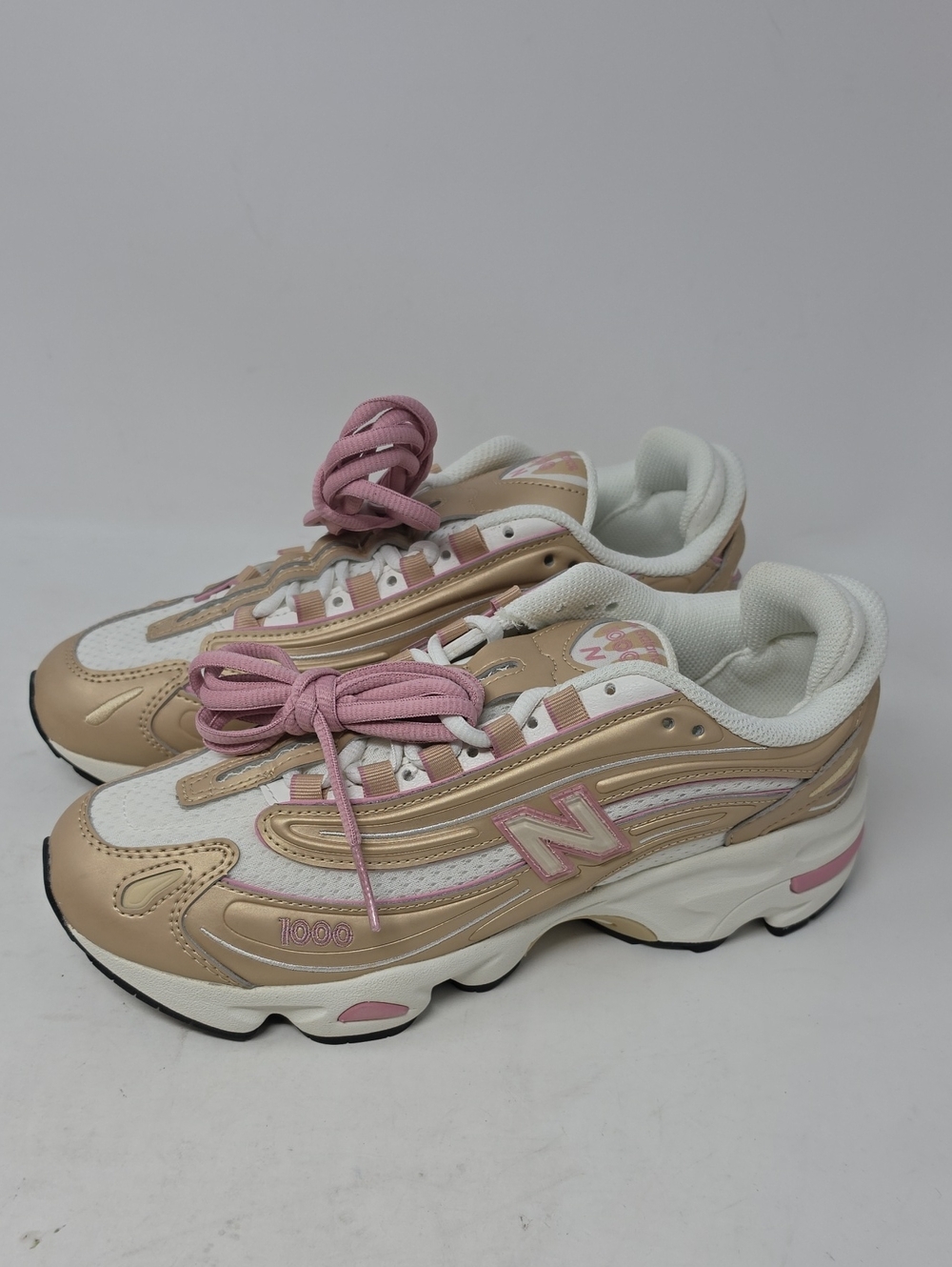 New Balance 1000 Women's Pink and Gold Running Sneakers Men 7 Women 8.5